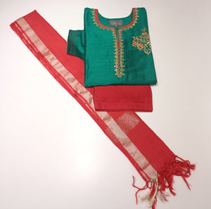 Silk Slubs  Embroidery D.no. 2859 (25% Discount)
