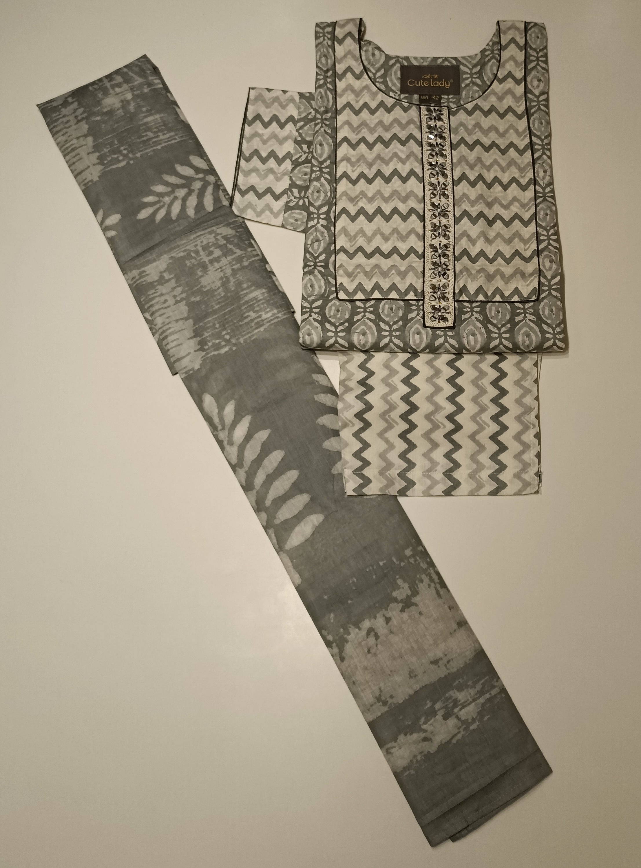 Cotton Fine Embroidery D.no. 5100