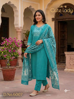 Load image into Gallery viewer, Cotton With Batik Patch and BatiK Print Dupattas - 6007
