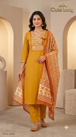 Load image into Gallery viewer, Cotton With Batik Patch and BatiK Print Dupattas - 6007
